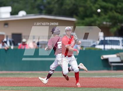 Thumbnail 2 in Bridge City vs. Silsbee  (UIL 4A Region 3 Quarterfinal) photogallery.