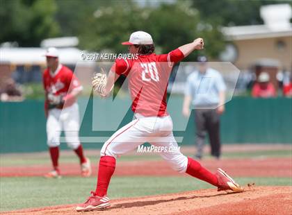 Thumbnail 1 in Bridge City vs. Silsbee  (UIL 4A Region 3 Quarterfinal) photogallery.