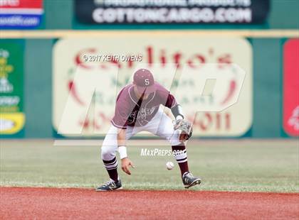 Thumbnail 2 in Bridge City vs. Silsbee  (UIL 4A Region 3 Quarterfinal) photogallery.