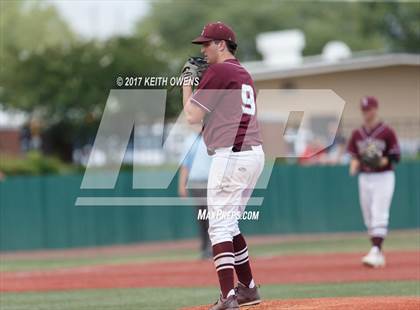 Thumbnail 1 in Bridge City vs. Silsbee  (UIL 4A Region 3 Quarterfinal) photogallery.