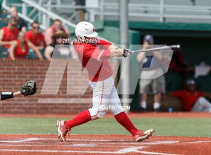 Thumbnail 3 in Bridge City vs. Silsbee  (UIL 4A Region 3 Quarterfinal) photogallery.