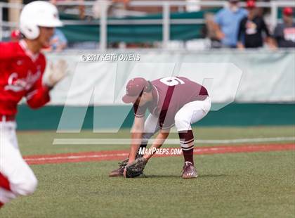 Thumbnail 3 in Bridge City vs. Silsbee  (UIL 4A Region 3 Quarterfinal) photogallery.