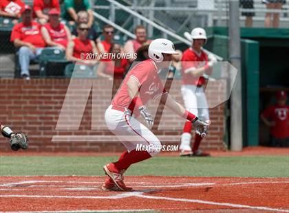 Thumbnail 3 in Bridge City vs. Silsbee  (UIL 4A Region 3 Quarterfinal) photogallery.