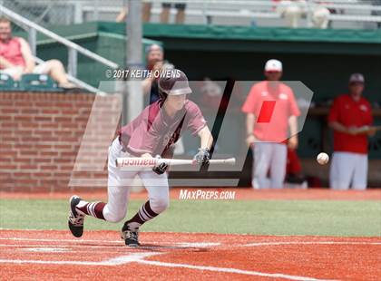 Thumbnail 1 in Bridge City vs. Silsbee  (UIL 4A Region 3 Quarterfinal) photogallery.