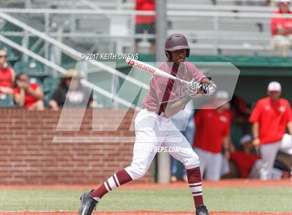 Thumbnail 3 in Bridge City vs. Silsbee  (UIL 4A Region 3 Quarterfinal) photogallery.