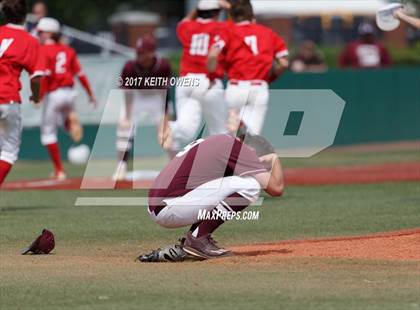 Thumbnail 2 in Bridge City vs. Silsbee  (UIL 4A Region 3 Quarterfinal) photogallery.