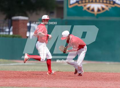 Thumbnail 1 in Bridge City vs. Silsbee  (UIL 4A Region 3 Quarterfinal) photogallery.