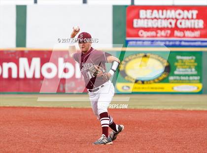 Thumbnail 2 in Bridge City vs. Silsbee  (UIL 4A Region 3 Quarterfinal) photogallery.
