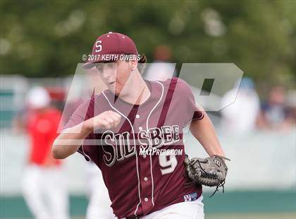 Thumbnail 3 in Bridge City vs. Silsbee  (UIL 4A Region 3 Quarterfinal) photogallery.