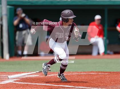 Thumbnail 3 in Bridge City vs. Silsbee  (UIL 4A Region 3 Quarterfinal) photogallery.