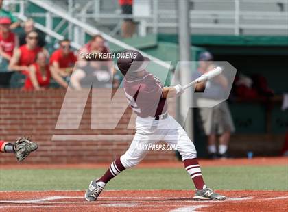 Thumbnail 3 in Bridge City vs. Silsbee  (UIL 4A Region 3 Quarterfinal) photogallery.