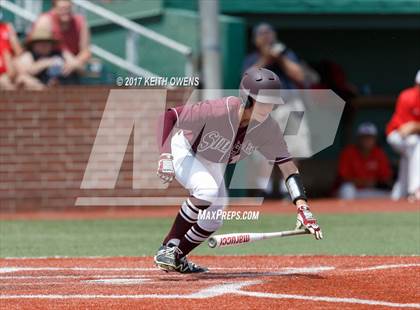 Thumbnail 2 in Bridge City vs. Silsbee  (UIL 4A Region 3 Quarterfinal) photogallery.