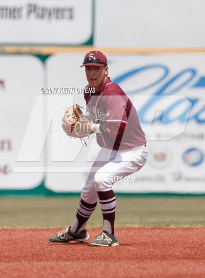 Thumbnail 3 in Bridge City vs. Silsbee  (UIL 4A Region 3 Quarterfinal) photogallery.