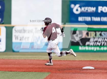Thumbnail 1 in Bridge City vs. Silsbee  (UIL 4A Region 3 Quarterfinal) photogallery.