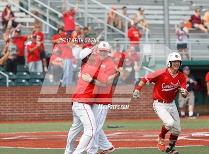 Thumbnail 1 in Bridge City vs. Silsbee  (UIL 4A Region 3 Quarterfinal) photogallery.