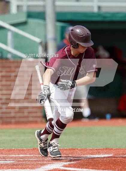 Thumbnail 1 in Bridge City vs. Silsbee  (UIL 4A Region 3 Quarterfinal) photogallery.