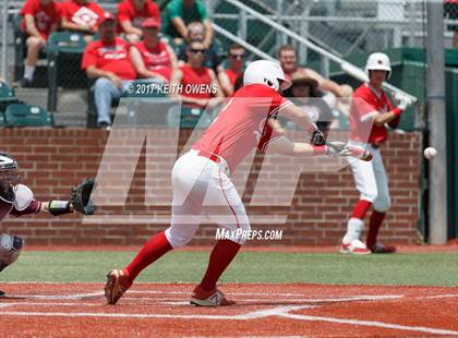 Thumbnail 2 in Bridge City vs. Silsbee  (UIL 4A Region 3 Quarterfinal) photogallery.