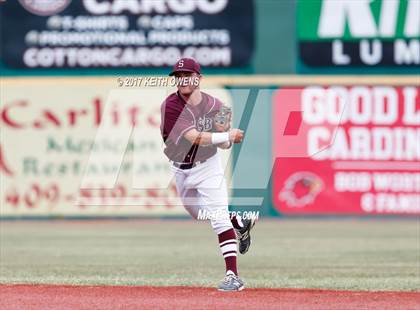 Thumbnail 2 in Bridge City vs. Silsbee  (UIL 4A Region 3 Quarterfinal) photogallery.