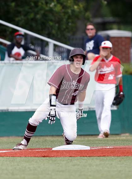 Thumbnail 1 in Bridge City vs. Silsbee  (UIL 4A Region 3 Quarterfinal) photogallery.