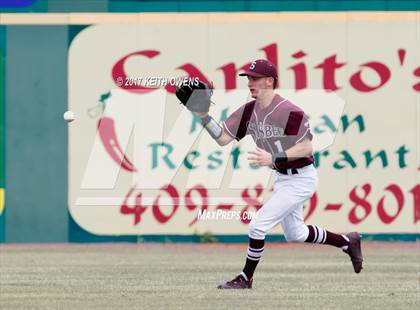 Thumbnail 2 in Bridge City vs. Silsbee  (UIL 4A Region 3 Quarterfinal) photogallery.