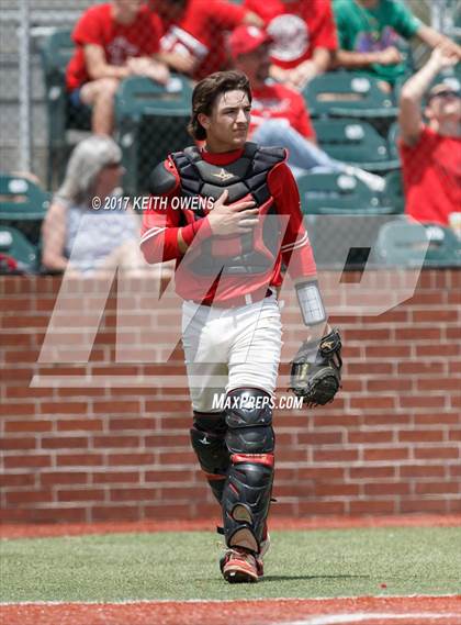 Thumbnail 3 in Bridge City vs. Silsbee  (UIL 4A Region 3 Quarterfinal) photogallery.