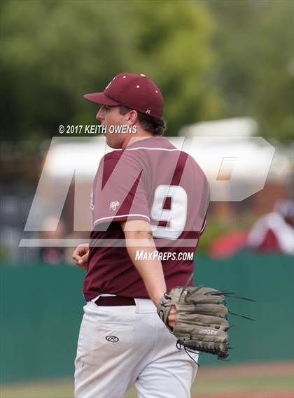 Thumbnail 2 in Bridge City vs. Silsbee  (UIL 4A Region 3 Quarterfinal) photogallery.