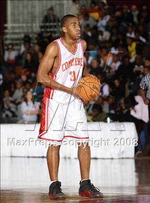 Thumbnail 2 in Commerce vs Central (Spalding Hoophall Classic) photogallery.