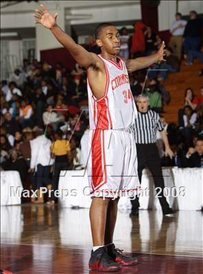 Thumbnail 2 in Commerce vs Central (Spalding Hoophall Classic) photogallery.