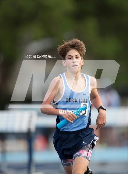 Thumbnail 1 in Berkeley Prep Track and Field invitational photogallery.