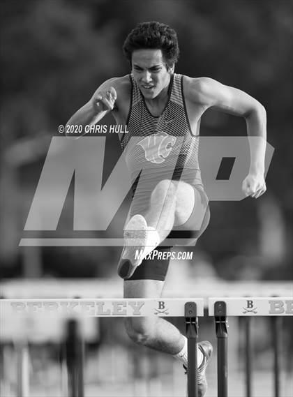 Thumbnail 2 in Berkeley Prep Track and Field invitational photogallery.