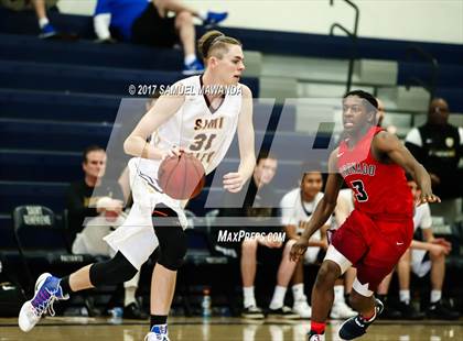 Thumbnail 3 in Simi Valley vs Coronado photogallery.
