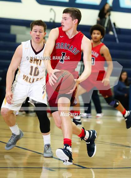 Thumbnail 1 in Simi Valley vs Coronado photogallery.