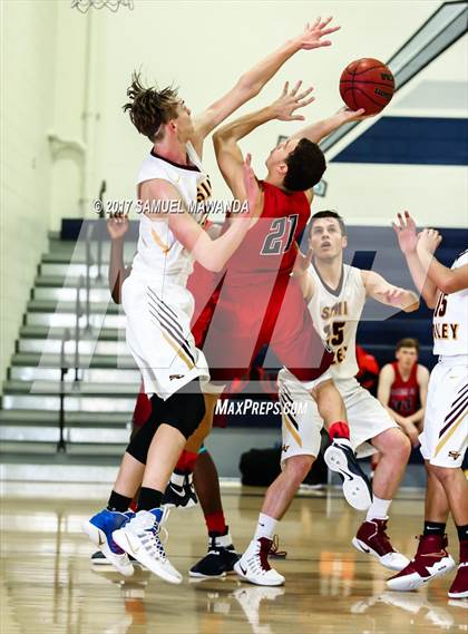 Thumbnail 1 in Simi Valley vs Coronado photogallery.