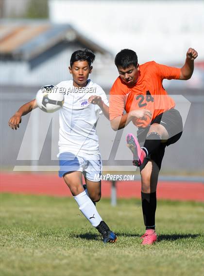 Thumbnail 1 in Fernley @ Yerington photogallery.