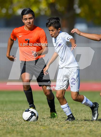 Thumbnail 1 in Fernley @ Yerington photogallery.