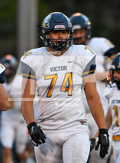 Thumbnail 2 in Victor @ McQuaid Jesuit (NYSPHSAA Section 5 Class AA Football Final) photogallery.