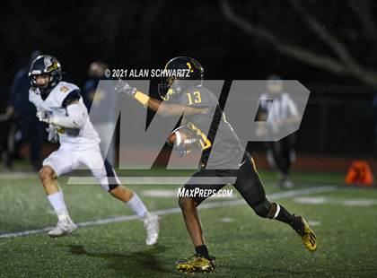 Thumbnail 3 in Victor @ McQuaid Jesuit (NYSPHSAA Section 5 Class AA Football Final) photogallery.