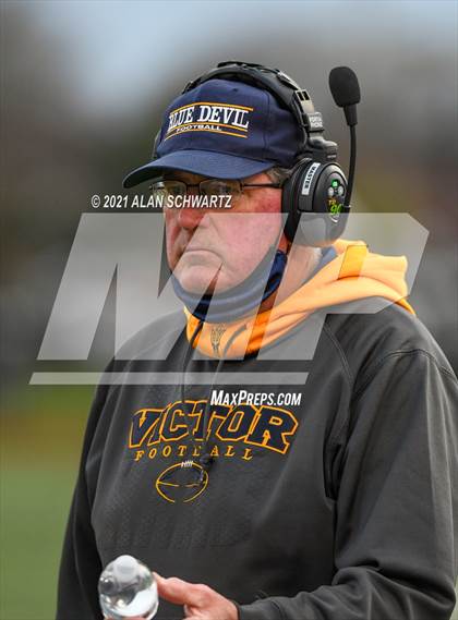 Thumbnail 3 in Victor @ McQuaid Jesuit (NYSPHSAA Section 5 Class AA Football Final) photogallery.