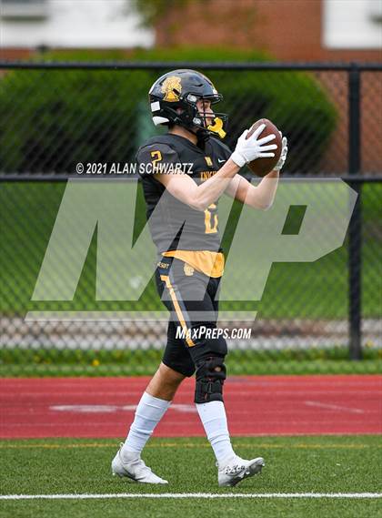 Thumbnail 3 in Victor @ McQuaid Jesuit (NYSPHSAA Section 5 Class AA Football Final) photogallery.