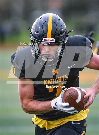 Thumbnail 2 in Victor @ McQuaid Jesuit (NYSPHSAA Section 5 Class AA Football Final) photogallery.