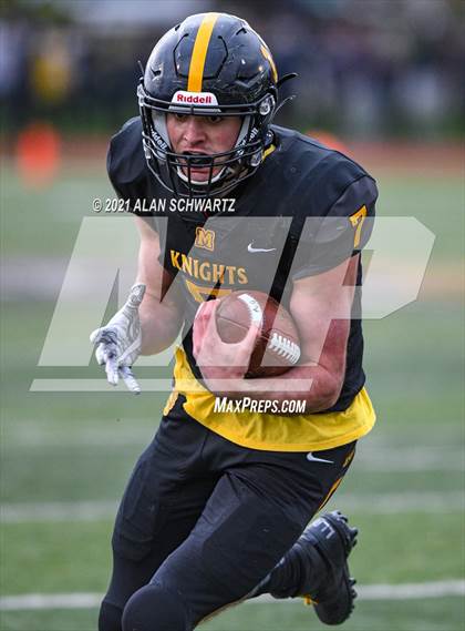 Thumbnail 2 in Victor @ McQuaid Jesuit (NYSPHSAA Section 5 Class AA Football Final) photogallery.