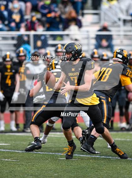 Thumbnail 2 in Victor @ McQuaid Jesuit (NYSPHSAA Section 5 Class AA Football Final) photogallery.