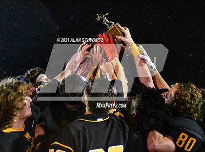 Thumbnail 1 in Victor @ McQuaid Jesuit (NYSPHSAA Section 5 Class AA Football Final) photogallery.