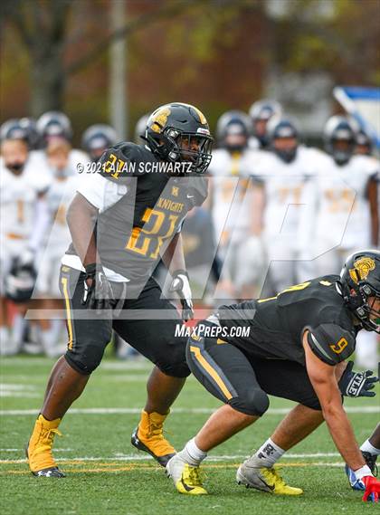 Thumbnail 2 in Victor @ McQuaid Jesuit (NYSPHSAA Section 5 Class AA Football Final) photogallery.