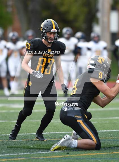 Thumbnail 3 in Victor @ McQuaid Jesuit (NYSPHSAA Section 5 Class AA Football Final) photogallery.