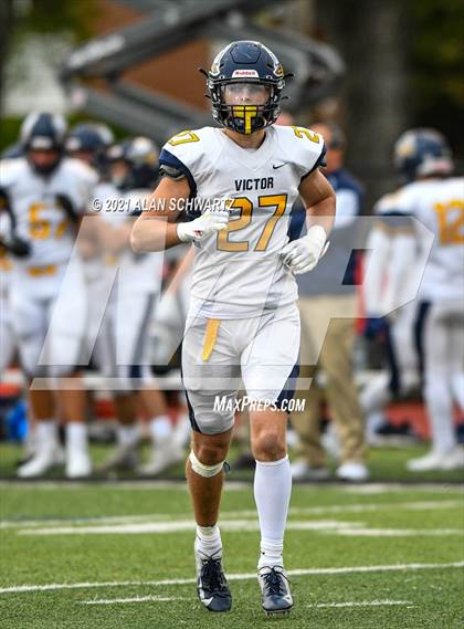 Thumbnail 2 in Victor @ McQuaid Jesuit (NYSPHSAA Section 5 Class AA Football Final) photogallery.