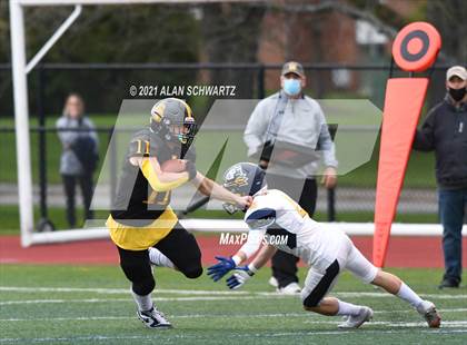 Thumbnail 3 in Victor @ McQuaid Jesuit (NYSPHSAA Section 5 Class AA Football Final) photogallery.