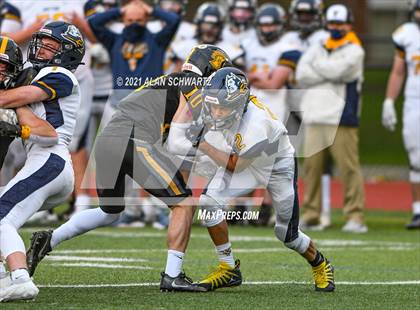 Thumbnail 2 in Victor @ McQuaid Jesuit (NYSPHSAA Section 5 Class AA Football Final) photogallery.