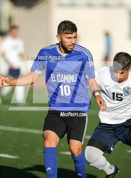 Thumbnail 2 in El Camino Real @ Crescenta Valley photogallery.