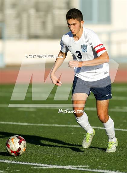 Thumbnail 2 in El Camino Real @ Crescenta Valley photogallery.